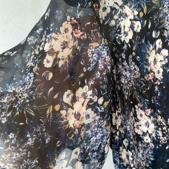 Bcbgeneration floral wrap dress Sz XS - Picture 9 of 14